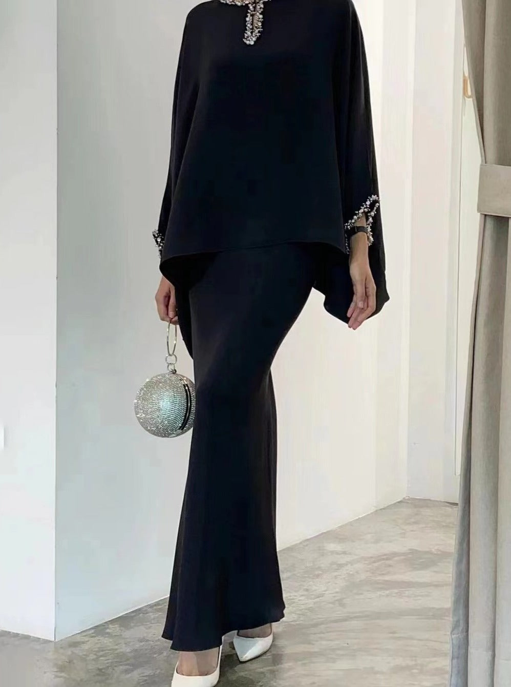 Asya - Amerykański Zestaw Sukienek z Koralikami